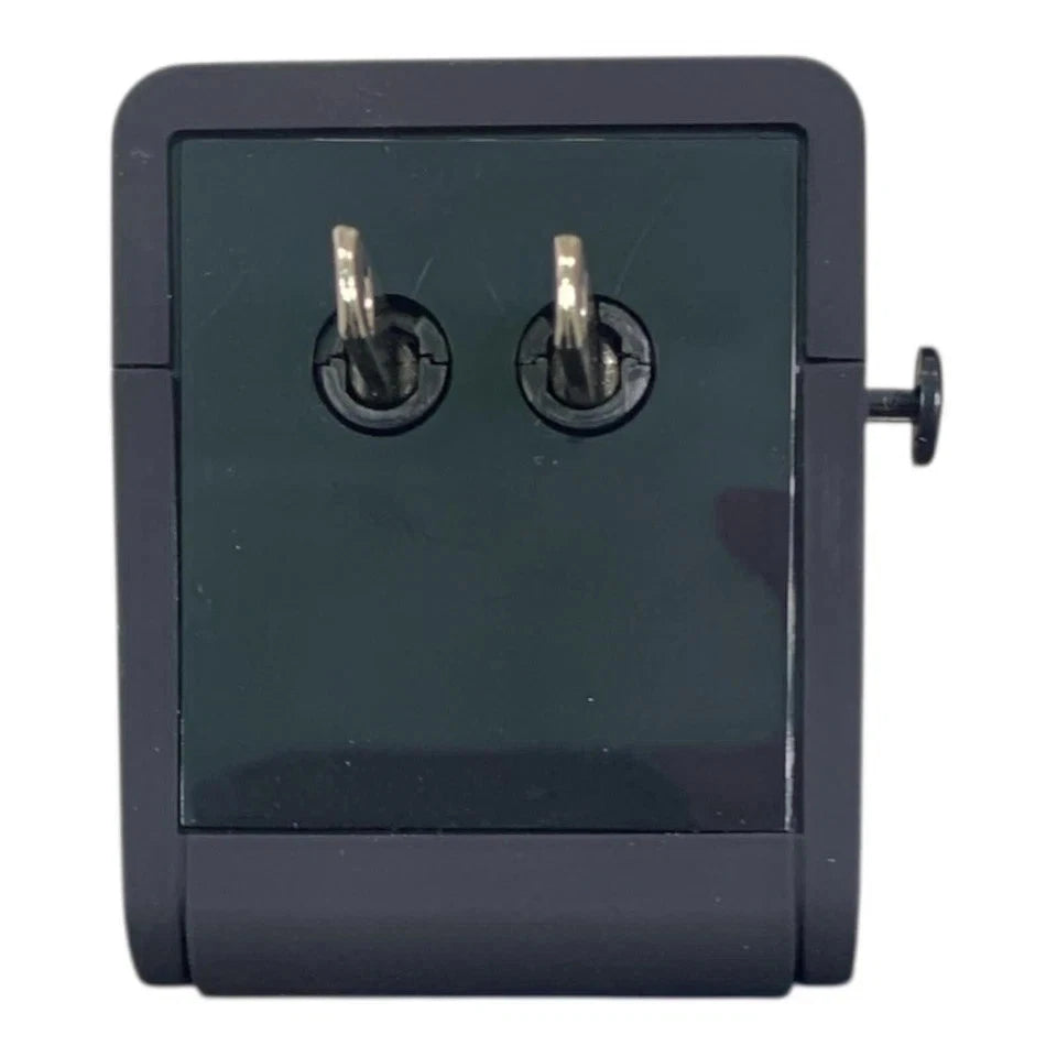 Earldom LC18 Universal Travel Adapter | 1500W | USB Fast Charger